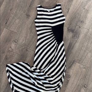 eci Black & Cream Stretchy Maxi (S)